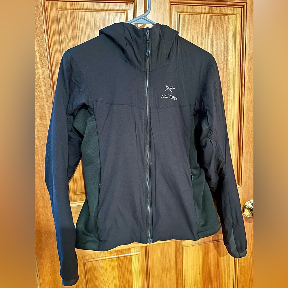 Arc’teryx Atom Jacket ladies small